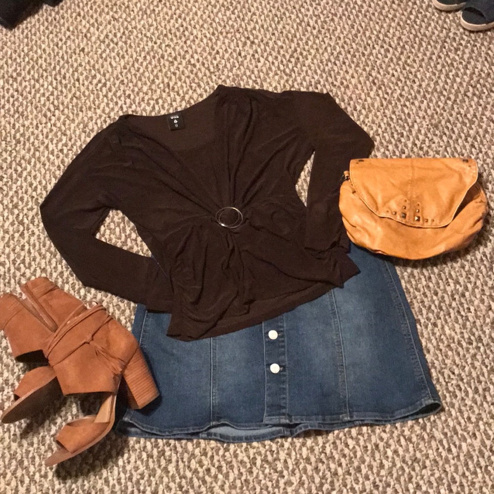 Long sleeved Brown blouse size medium